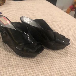 Jessica Simpson wedges